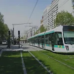 Ibis Orly Tram 7 3* Шевийи-Ларю