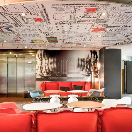 Ibis Orly Tram 7 호텔 3*