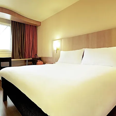 Ibis Orly Tram 7 3* Chevilly-Larue