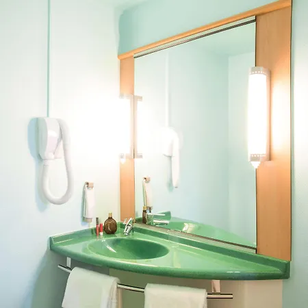 Ibis Orly Tram 7 Hotel