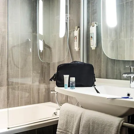 Hotel Ibis Orly Tram 7 3*