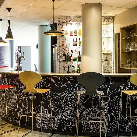 Hotel Ibis Orly Tram 7