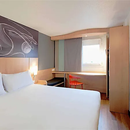 Ibis Orly Tram 7 3* Chevilly-Larue