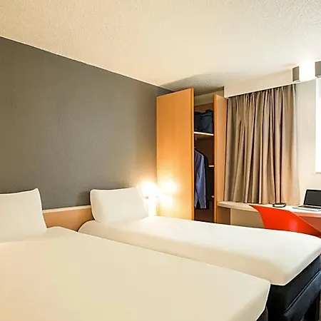 Ibis Orly Tram 7 Hotel