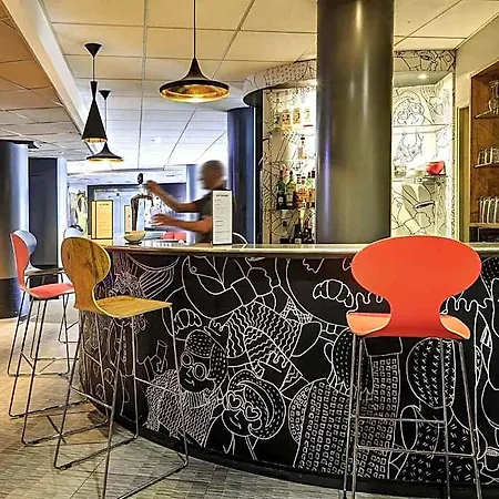 Ibis Orly Tram 7 3*