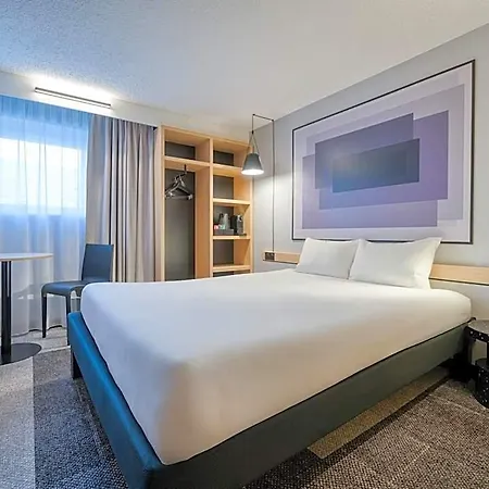 Ibis Orly Tram 7 3*