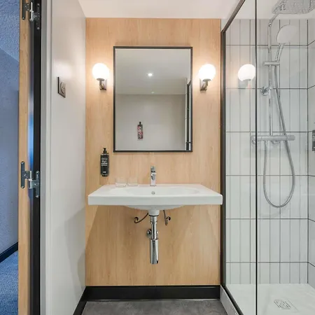 Hotel Ibis Orly Tram 7 3*