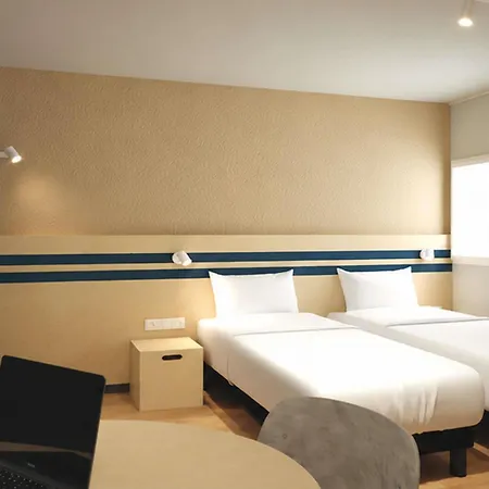 Hotel Ibis Orly Tram 7 3*