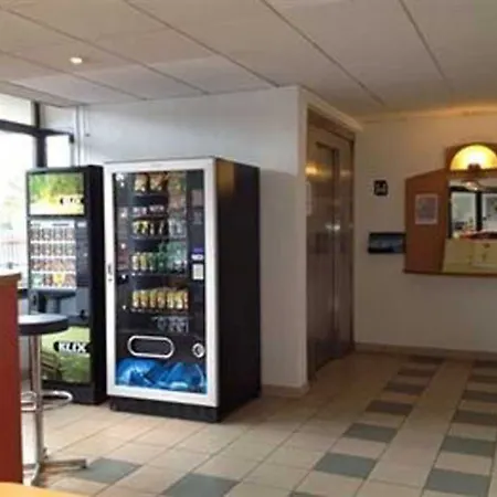 Hotel Ibis Orly Tram 7 3*