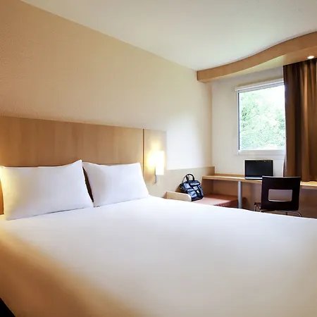 Ibis Orly Tram 7 Hotel Chevilly-Larue