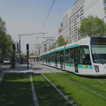 Ibis Orly Tram 7 3* Chevilly-Larue