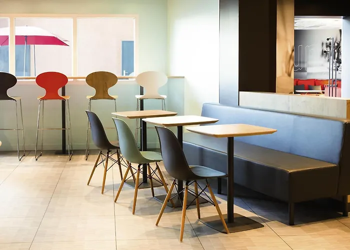 Hotel Ibis Orly Tram 7 3*