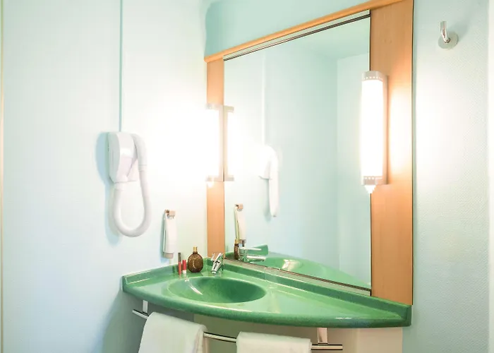 Ibis Orly Tram 7 Hotel