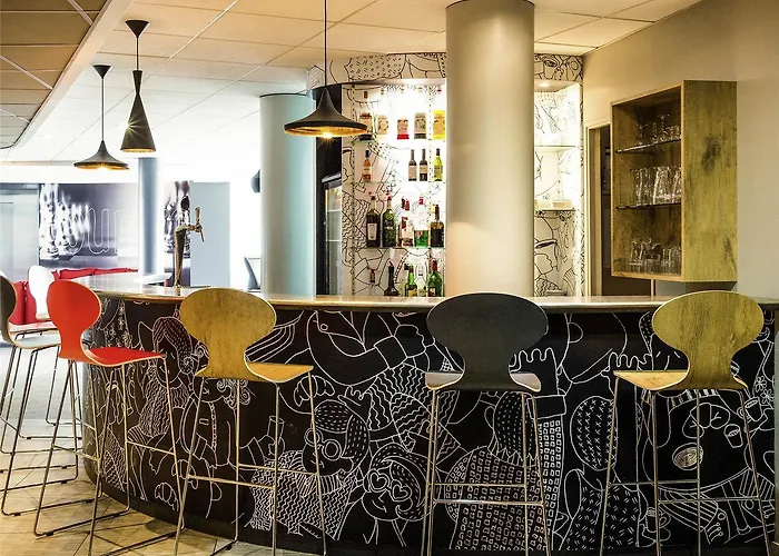 Ibis Orly Tram 7 Hotel 3*