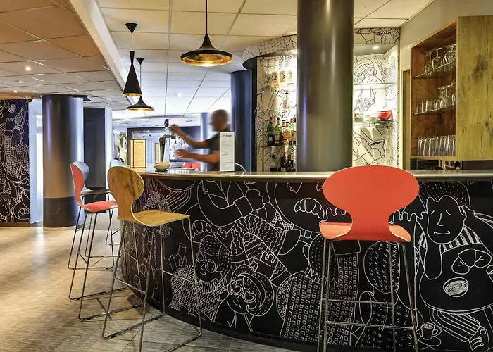 Hotel Ibis Orly Tram 7 3*