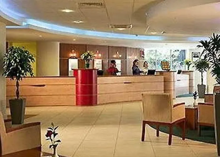Hotel Ibis Orly Tram 7 3*