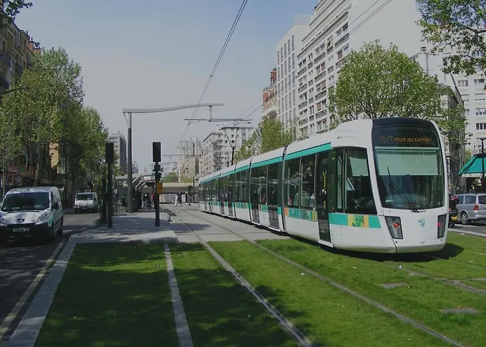 Ibis Orly Tram 7 3* Chevilly-Larue